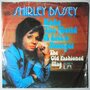 Shirley Bassey - Make the world a little younger / The old fashioned way - Single